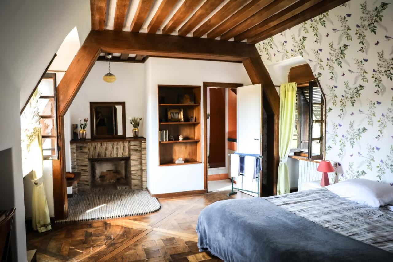 Saint Cyr-sous-Dourdan 르 로지스 다르니에르 B&B 외부 사진