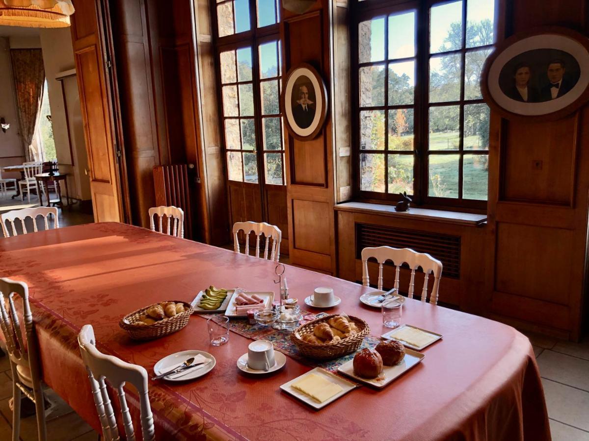 Saint Cyr-sous-Dourdan 르 로지스 다르니에르 B&B 외부 사진