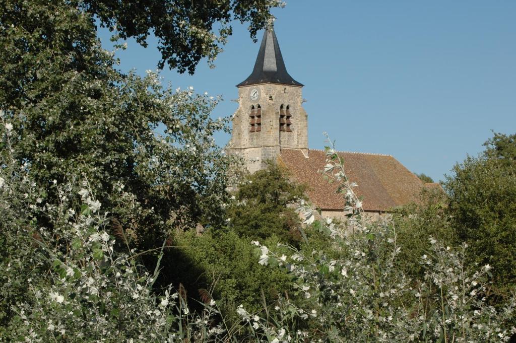 Saint Cyr-sous-Dourdan 르 로지스 다르니에르 B&B 외부 사진
